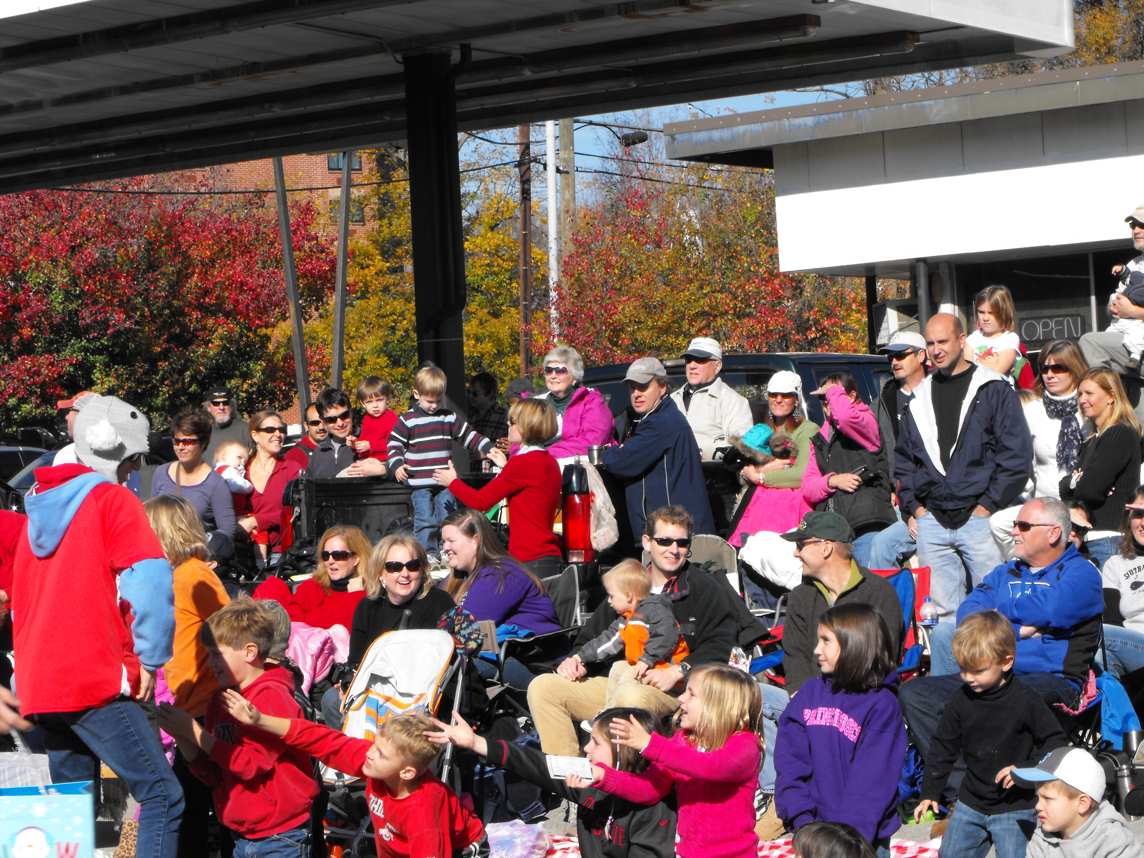 ./2011/Raleigh Christmas Parade/Pt20036.JPG
